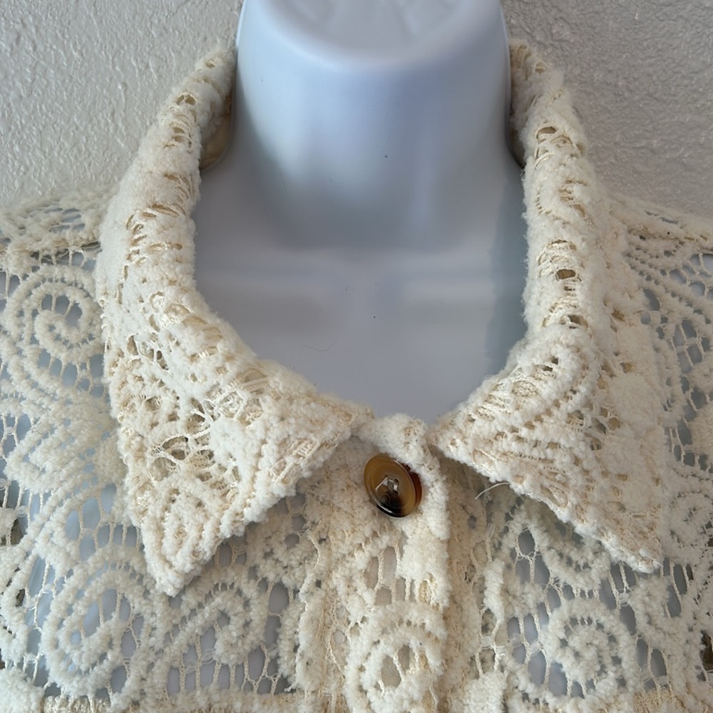 Cream Lace Button-Front Jacket - Picture 3 of 14